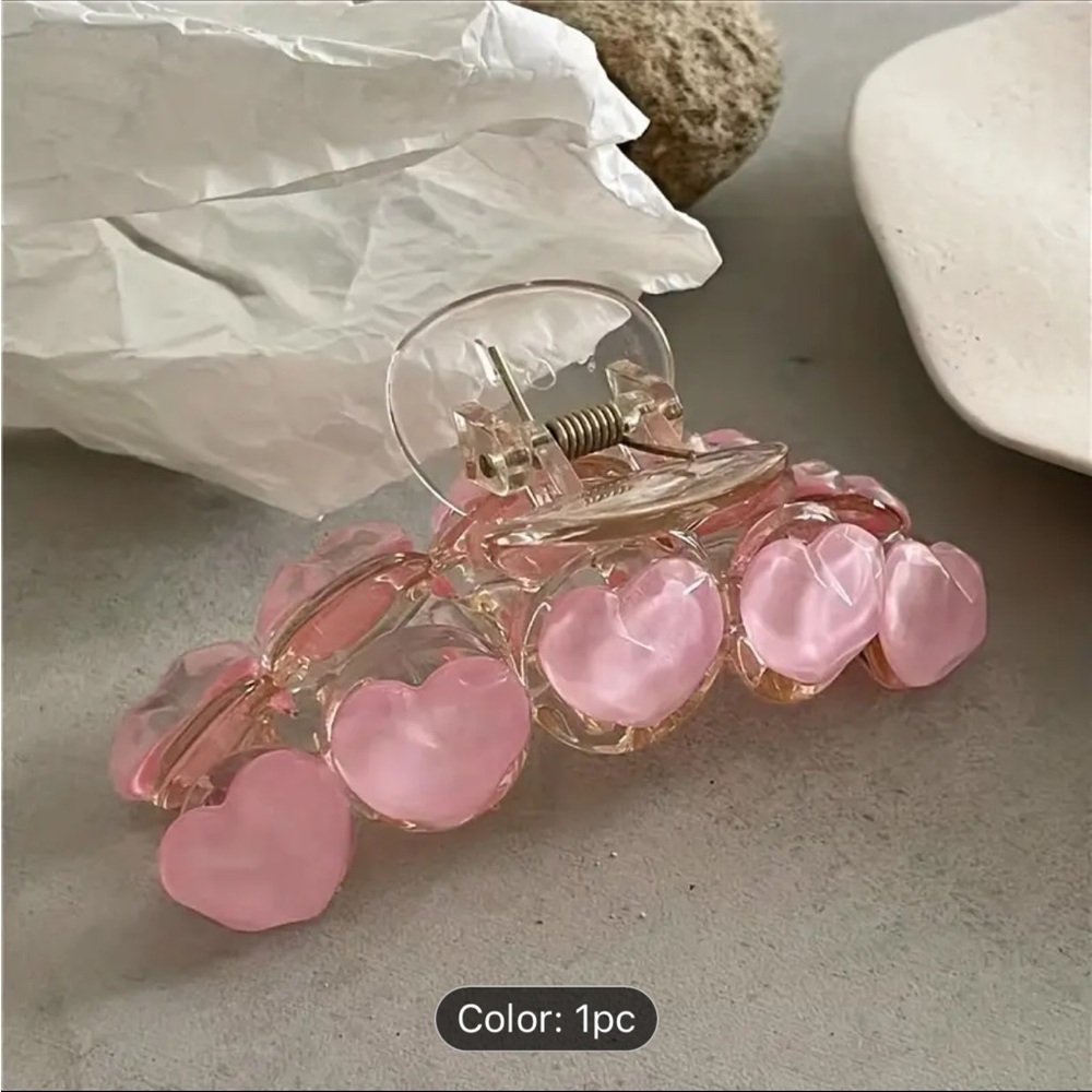 pink love heart acrylic hair clip